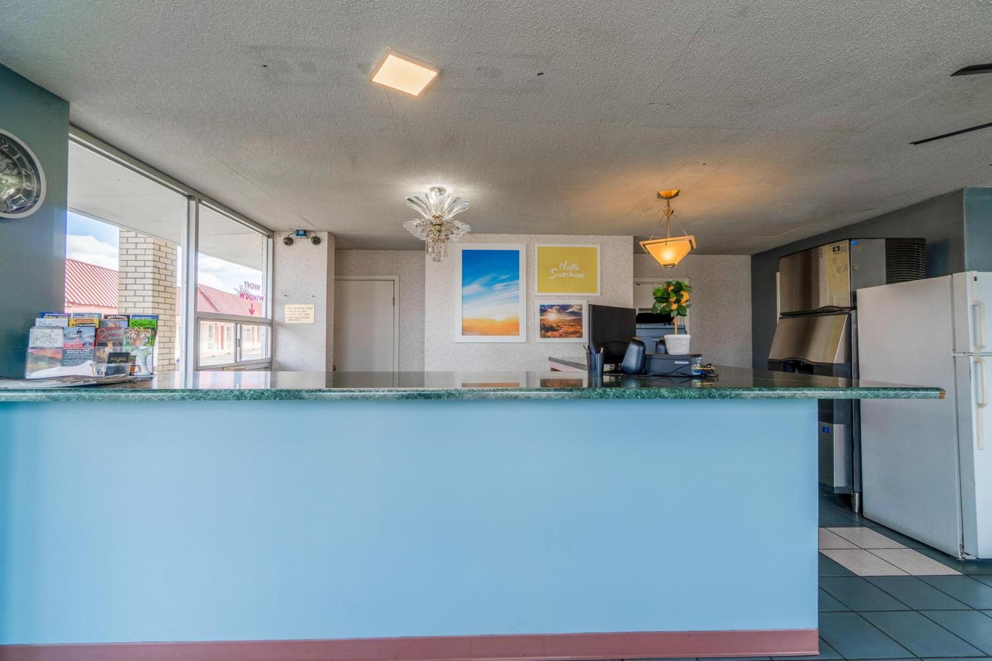 Motel Ozark Junction Mountain View By Oyo Exterior foto