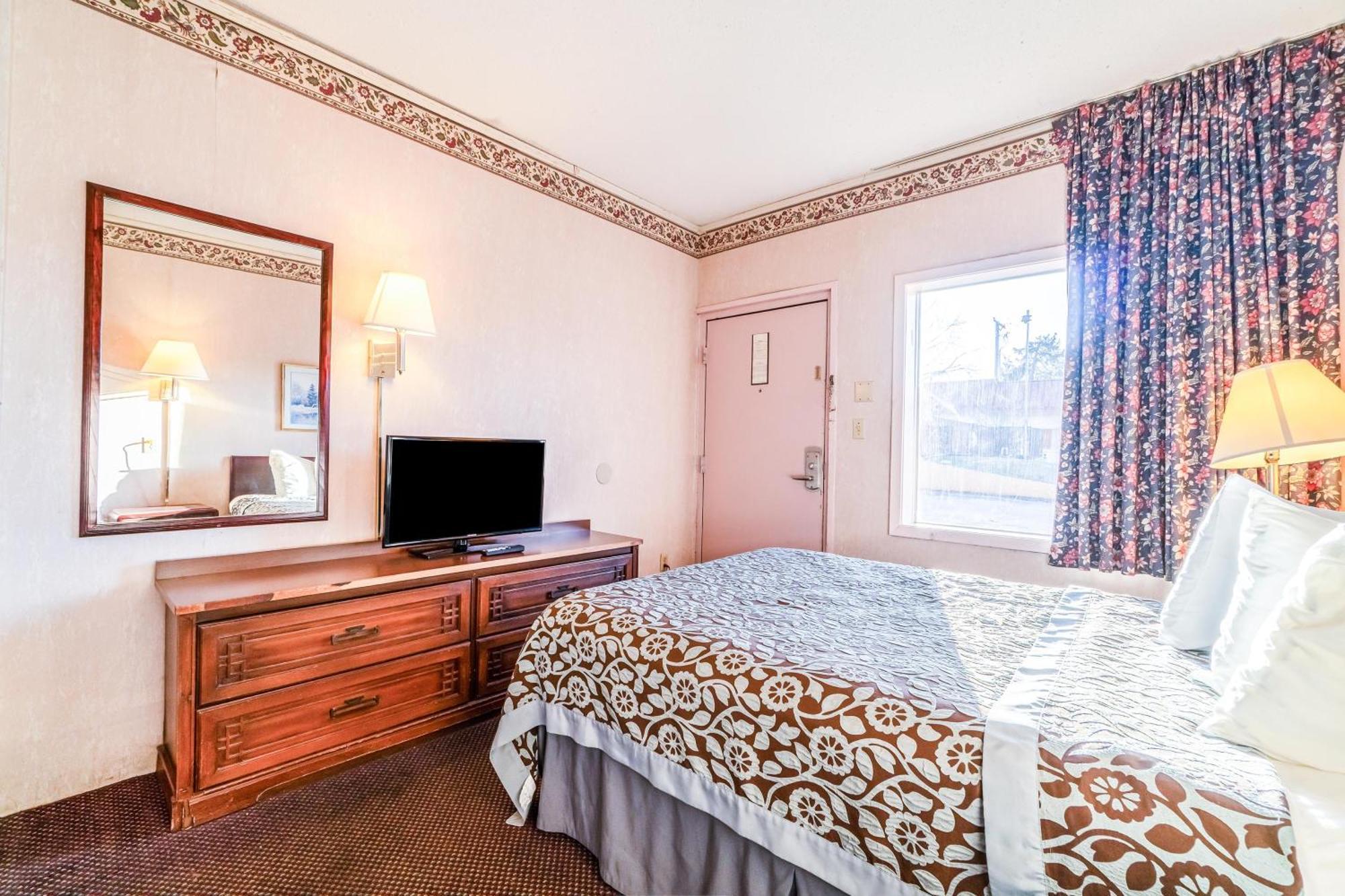 Motel Ozark Junction Mountain View By Oyo Exterior foto