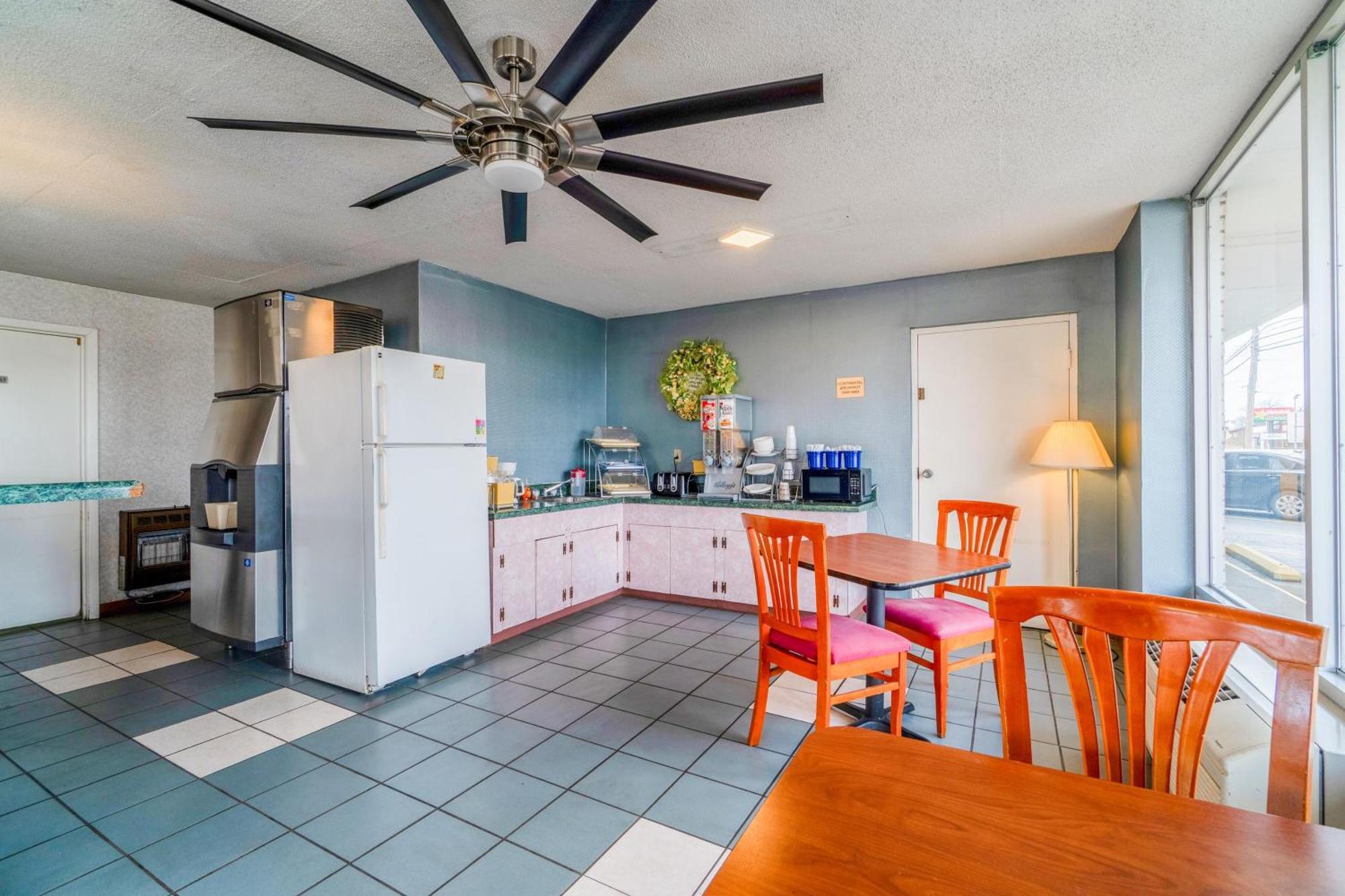 Motel Ozark Junction Mountain View By Oyo Exterior foto