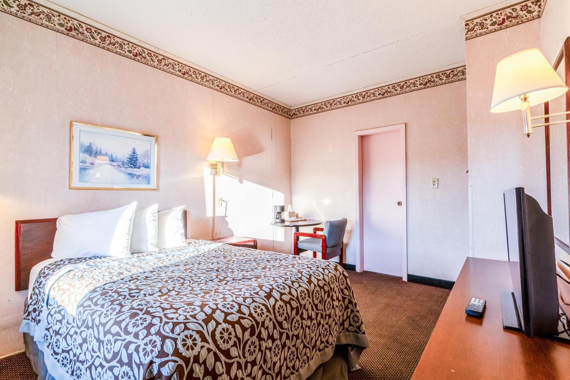 Motel Ozark Junction Mountain View By Oyo Exterior foto