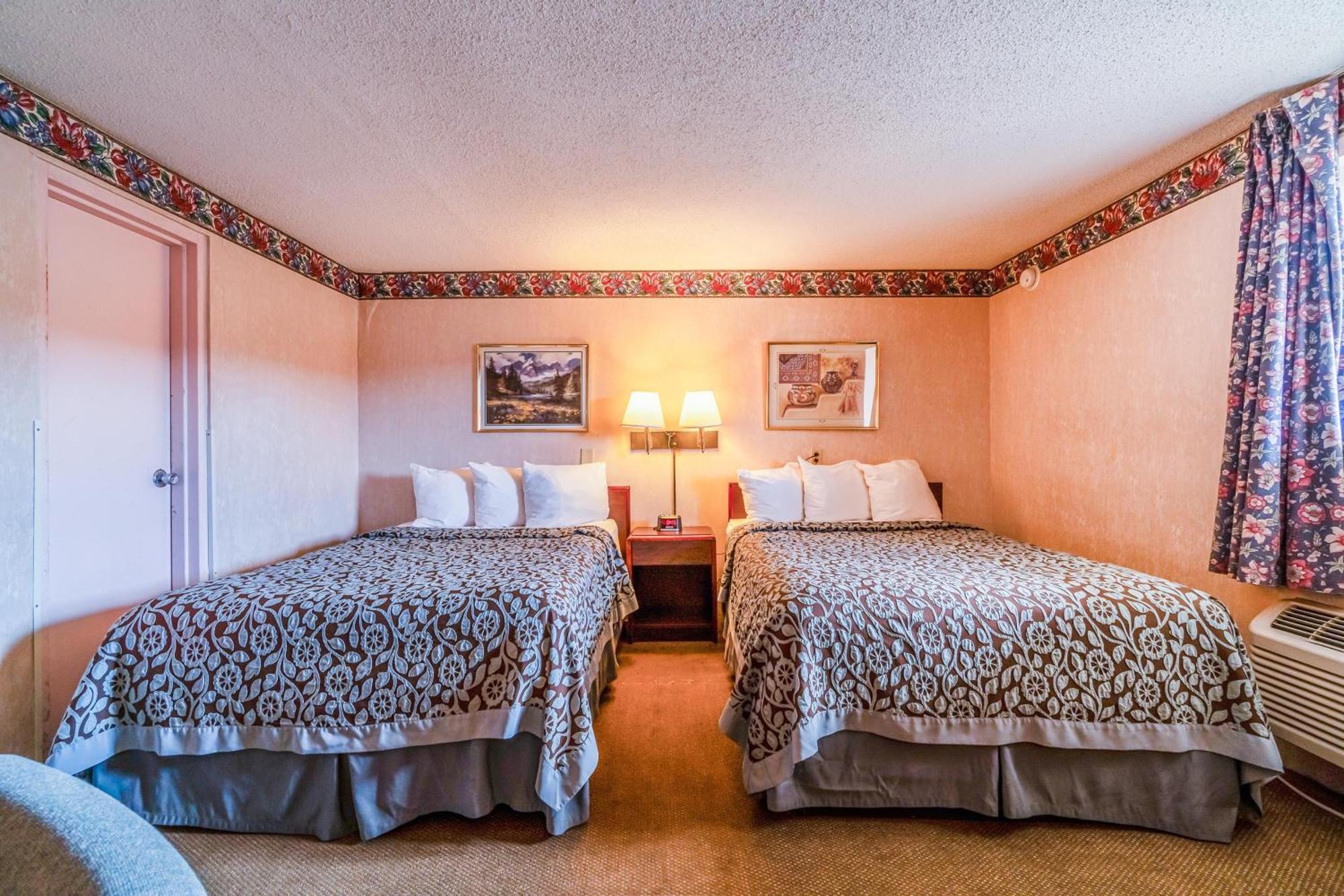 Motel Ozark Junction Mountain View By Oyo Exterior foto