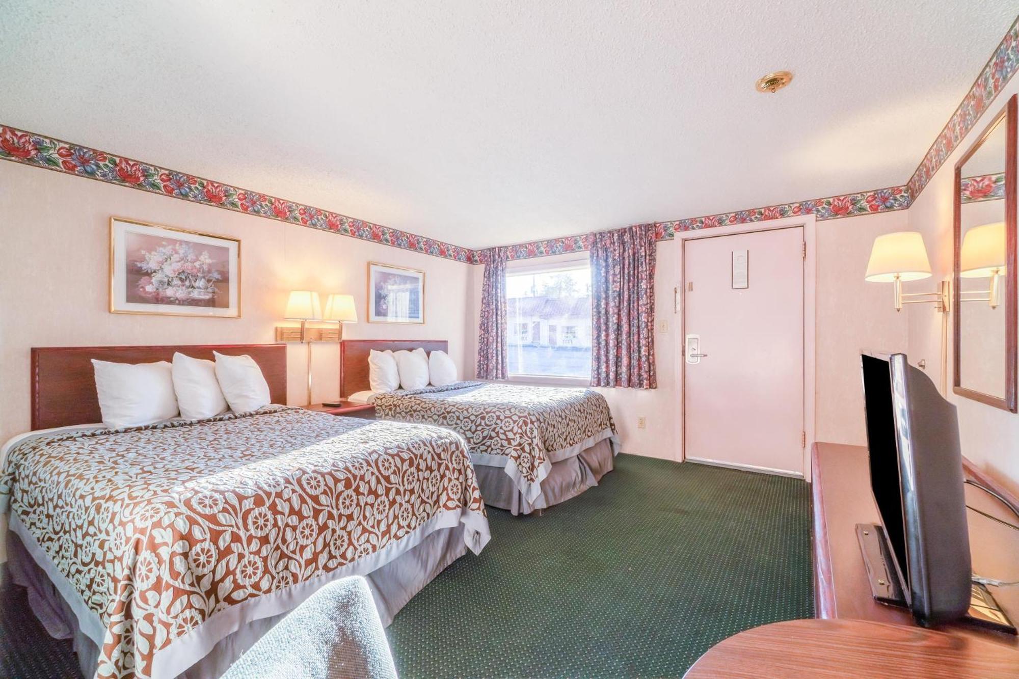 Motel Ozark Junction Mountain View By Oyo Exterior foto