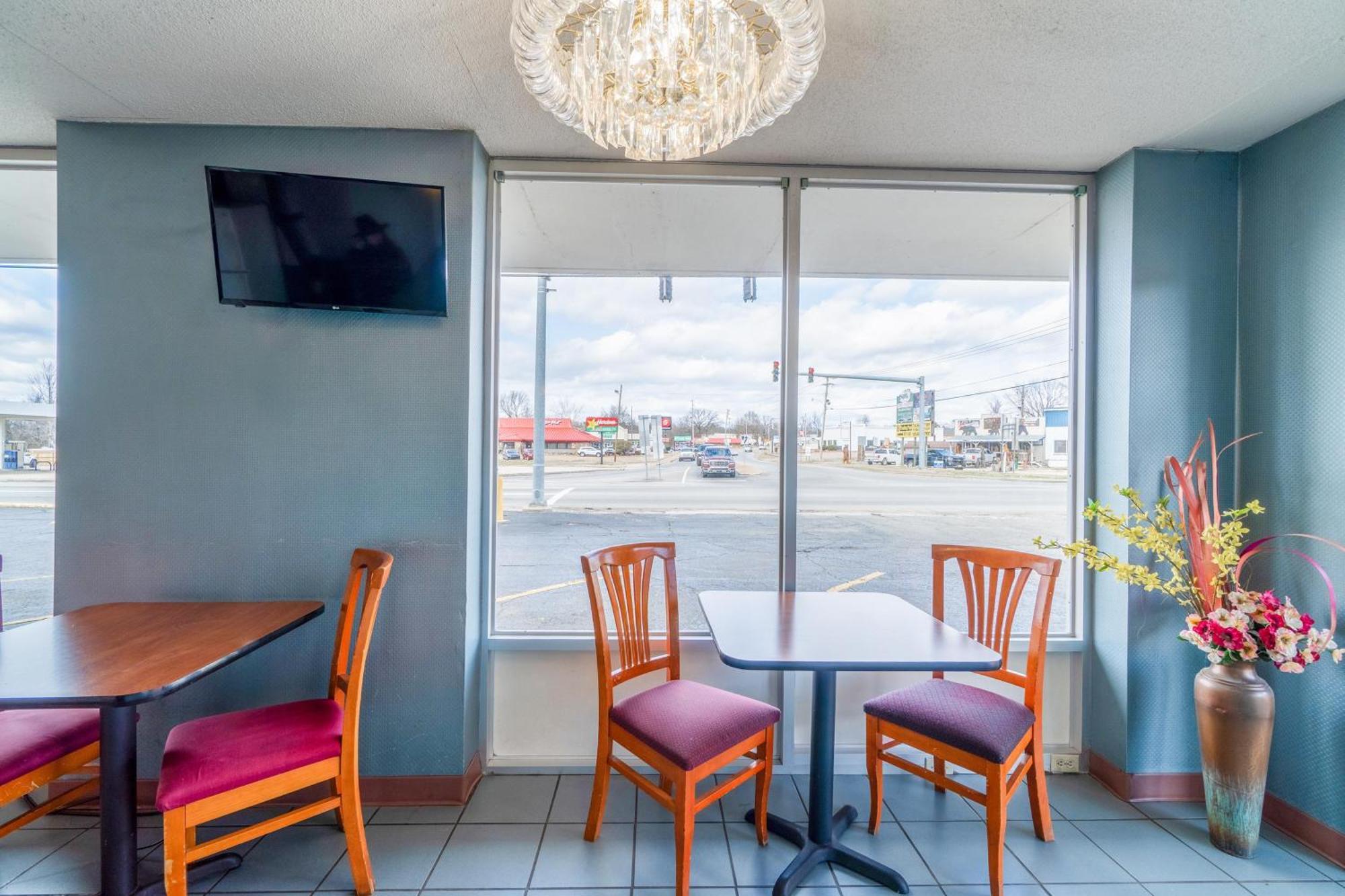 Motel Ozark Junction Mountain View By Oyo Exterior foto